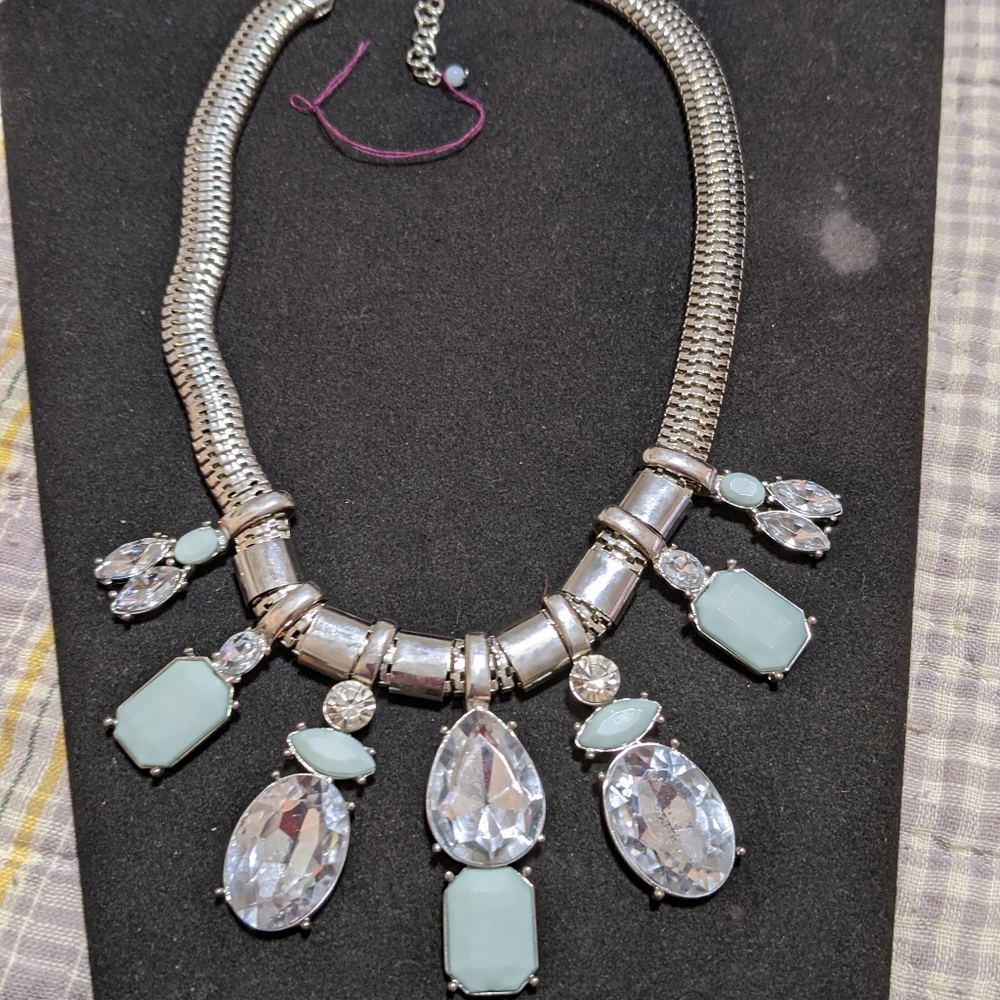 Express costume rhinestone glass necklace